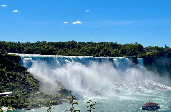Toronto & Niagara Falls 2 Days Guided Tour